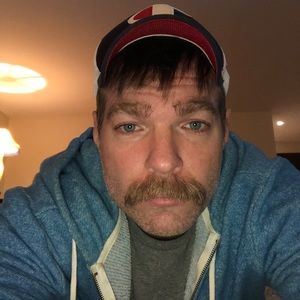 Meet your Posher, Larry